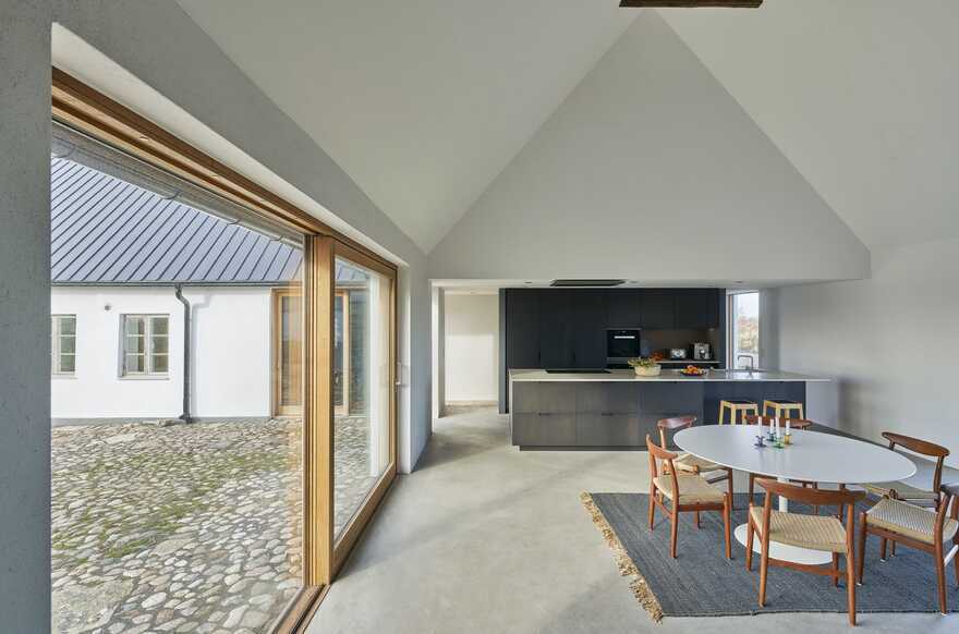 Grams Gård Farm House / Dive Architects