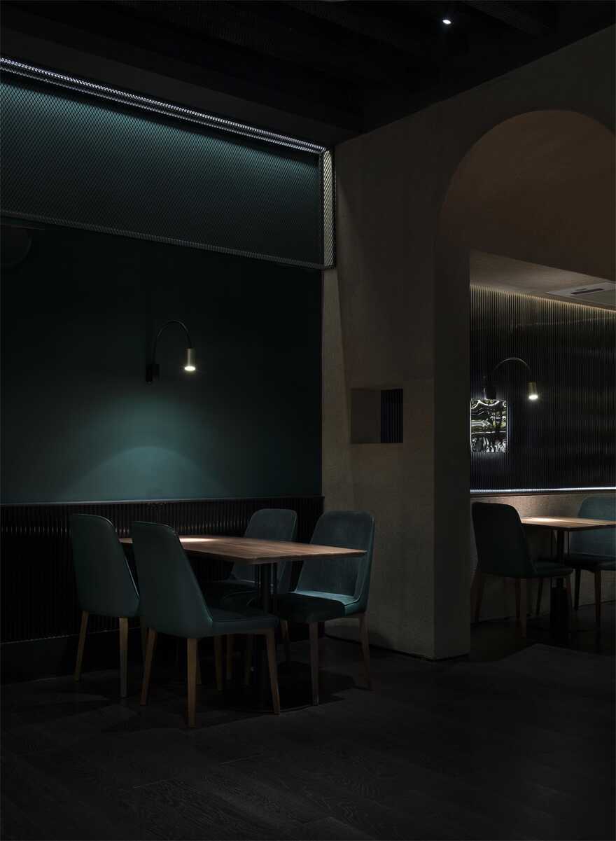 The Dinner Time in Cave / Movingarc design & decoration