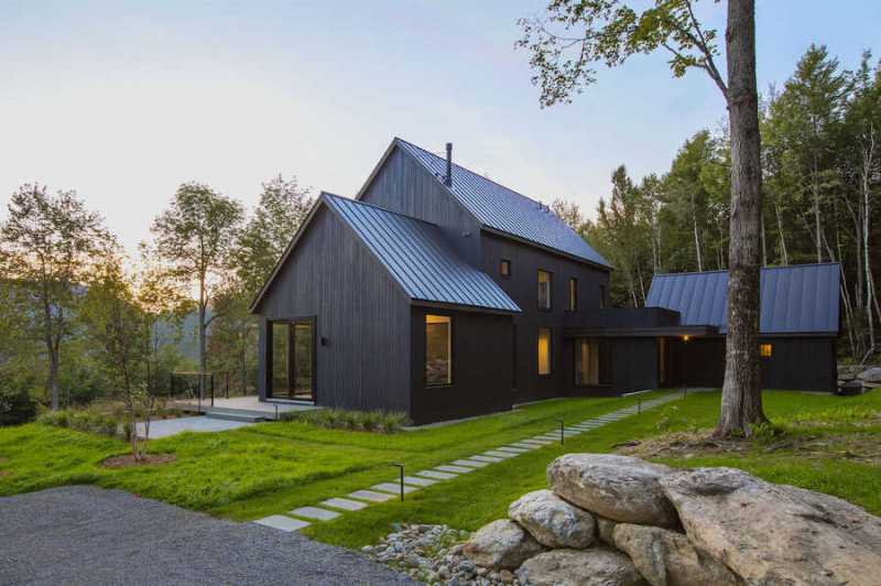 Elemental House in Vermont / Elizabeth Herrmann Architecture