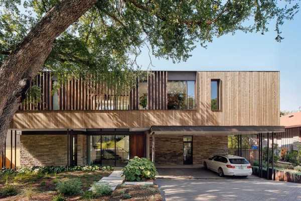 Greenbelt Overlook Residence / Baldridge Architects