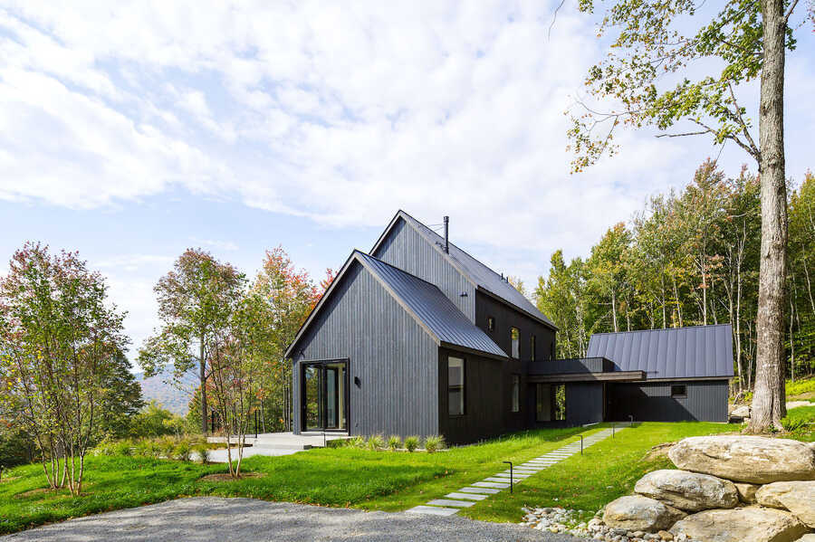 Elemental House in Vermont / Elizabeth Herrmann Architecture