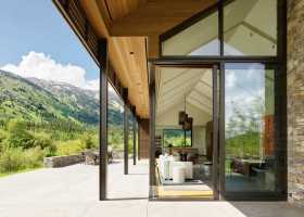 Lone Pine Compound by Carney Logan Burke Architects
