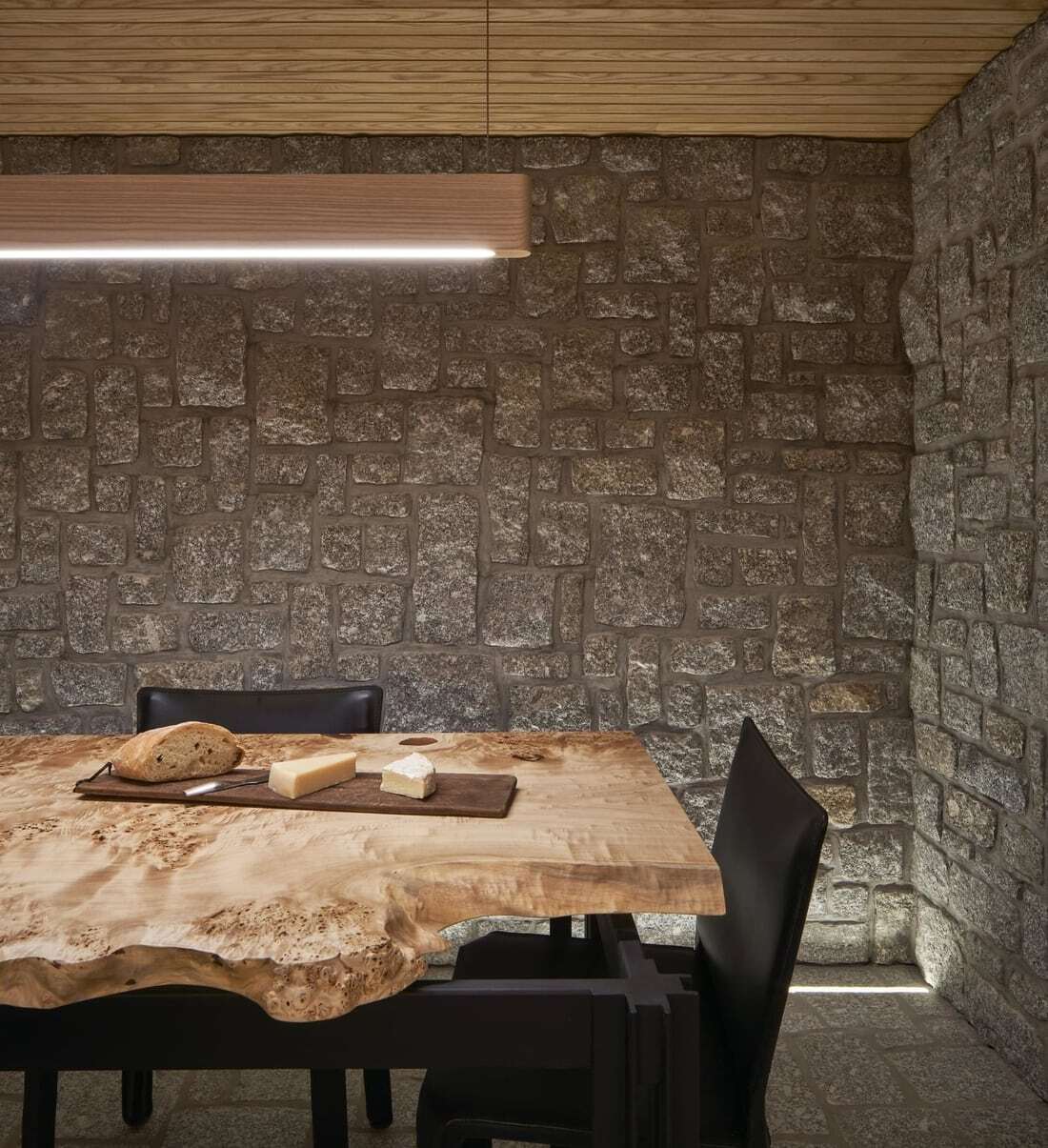 dining room, Mackay-Lyons Sweetapple Architects