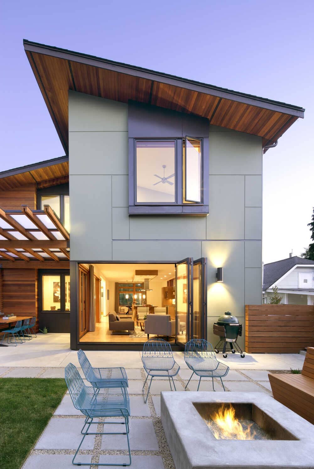 Green Lake Residence by Coates Design Architects