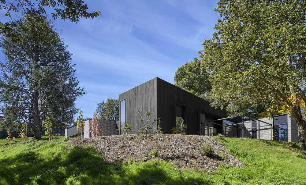 Kyneton House by Moloney Architects