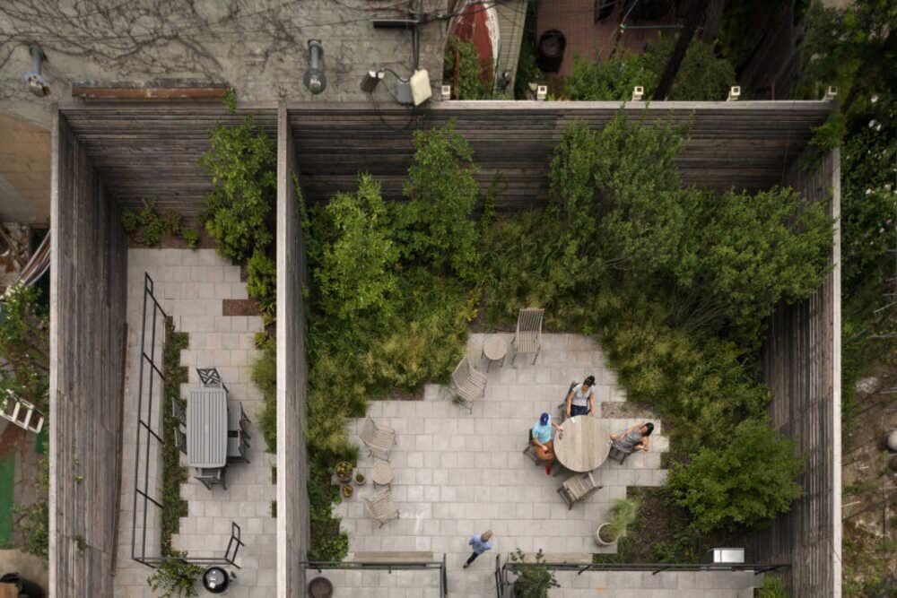 Greenpoint Condominium in Brooklyn by Lubrano Ciavarra Architects
