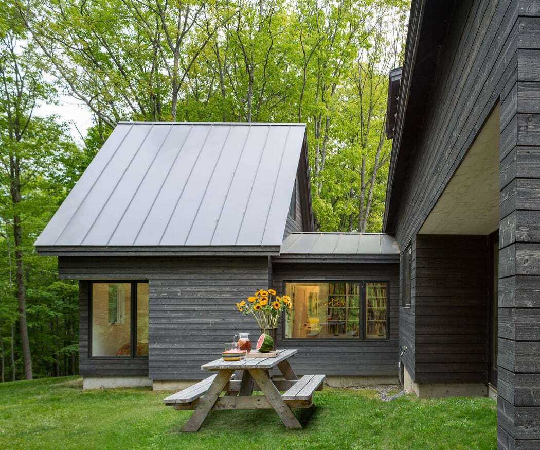 Knoll Retreat by Elizabeth Herrmann Architecture + Design