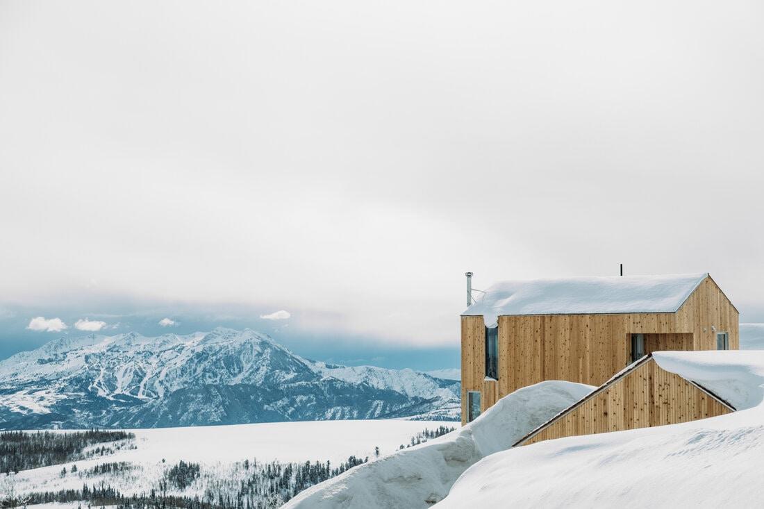 Summit Horizon Neighborhood by MacKay-Lyons Sweetapple Architects