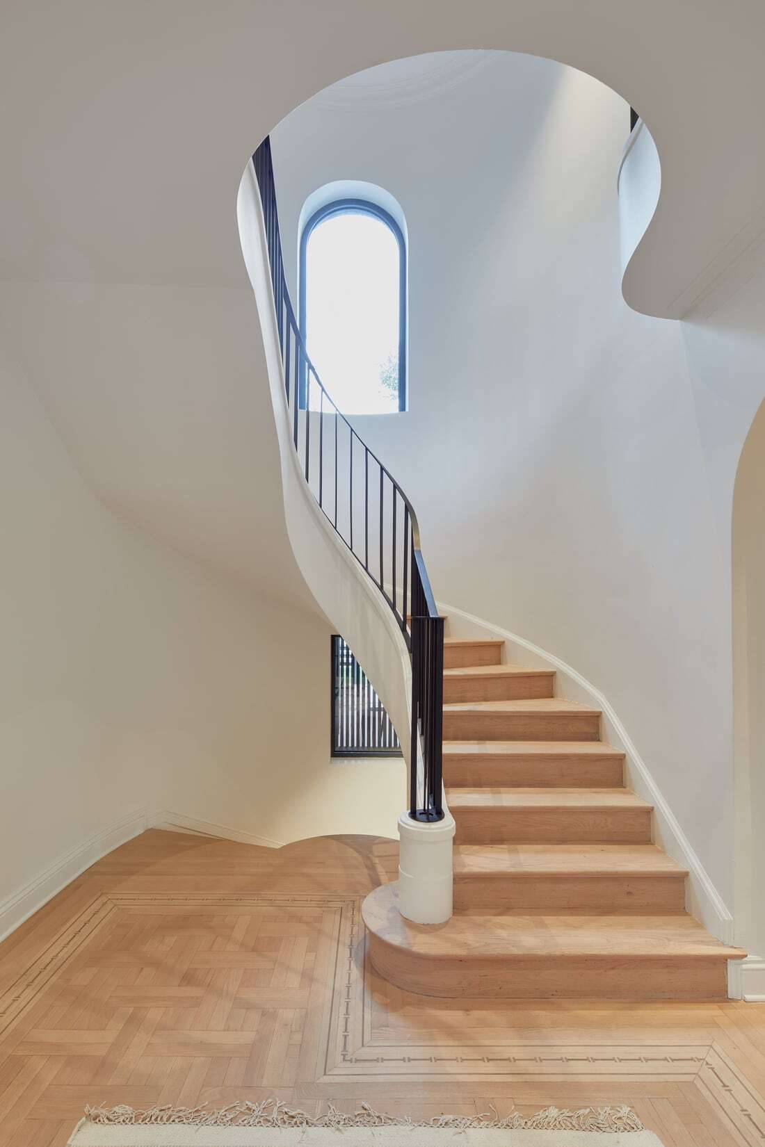 staircase / Salem Architecture