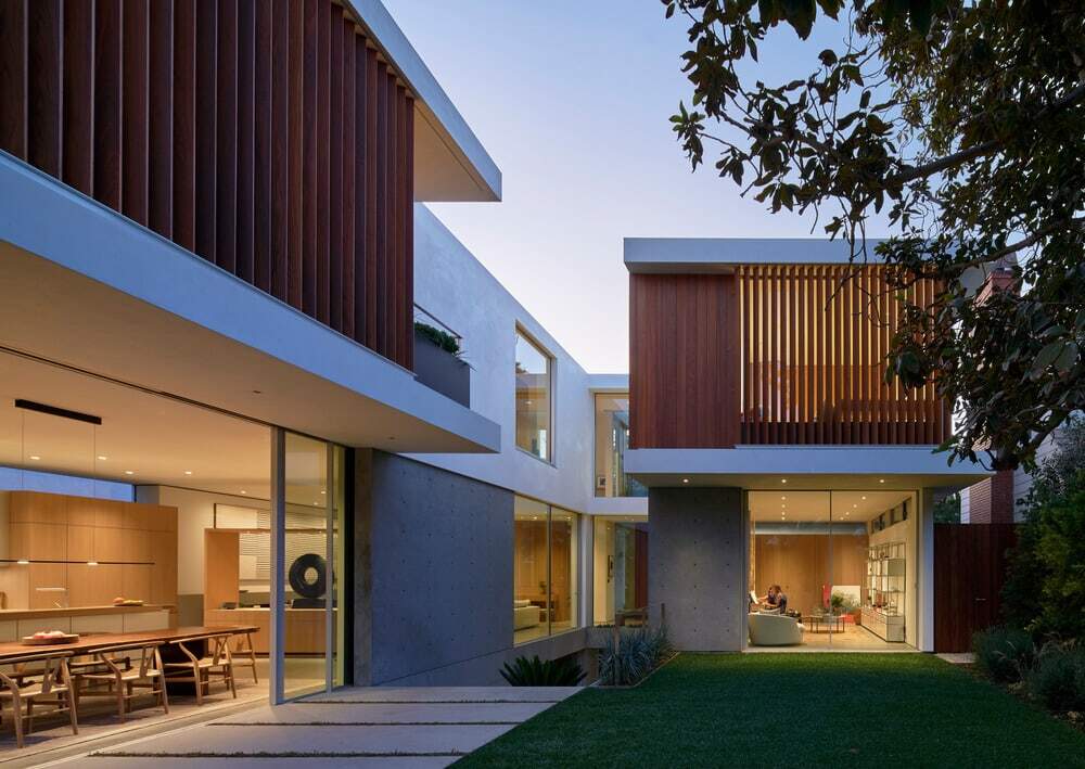 Montalba Architects, Vertical Courtyard Concept