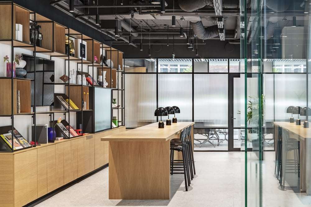 Base4Work Boutique Coworking by Studio Perspektiv