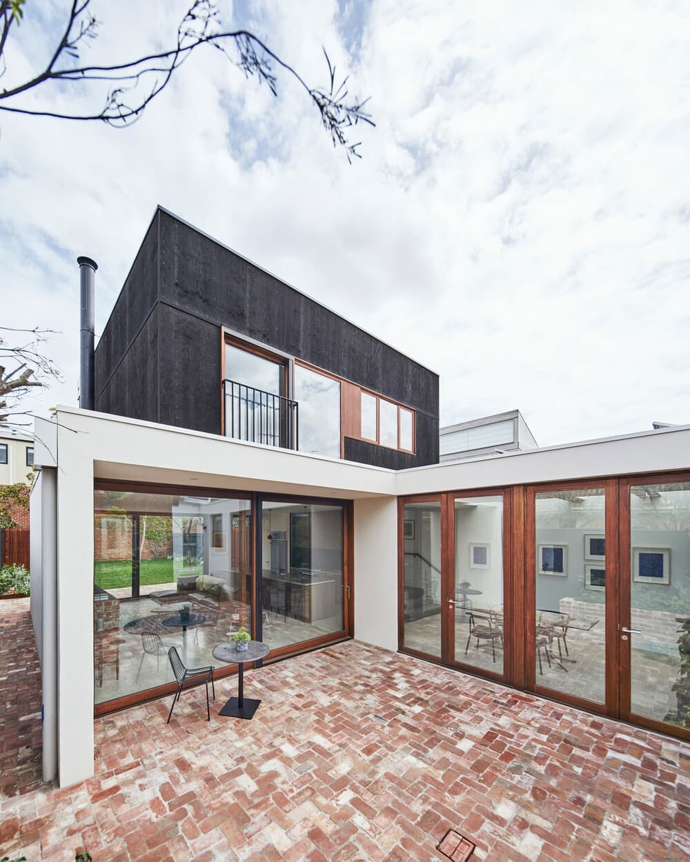 Field Office Architecture Completed an Open-Plan Addition to a Heritage Home