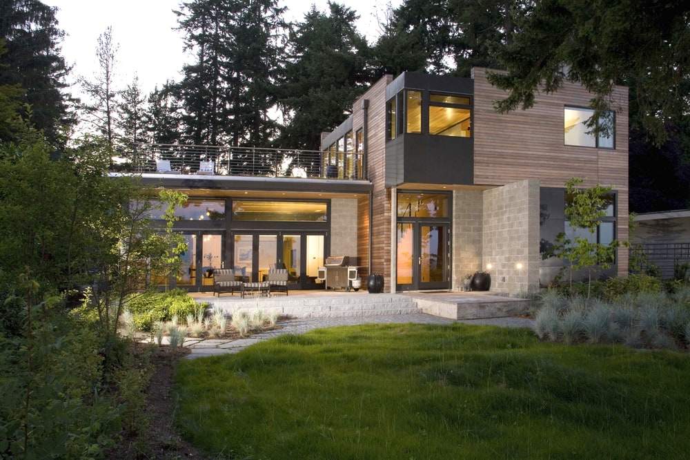 Platinum Residence by Coates Design Architects