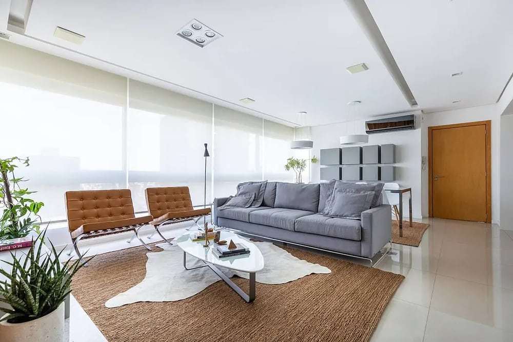 living room by Atelier Aberto Arquitetura