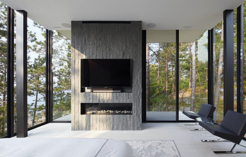 fireplace, Snow Kreilich Architects