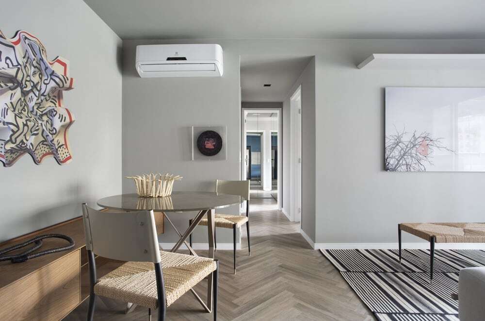 Chez Vous Apartment by TN Arquitetura