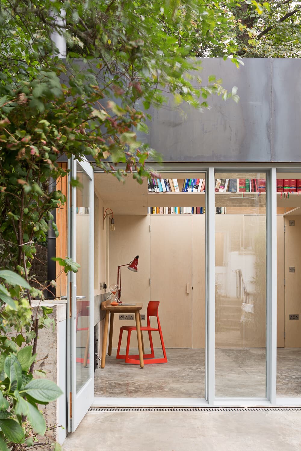 Garden Library by Turner Architects