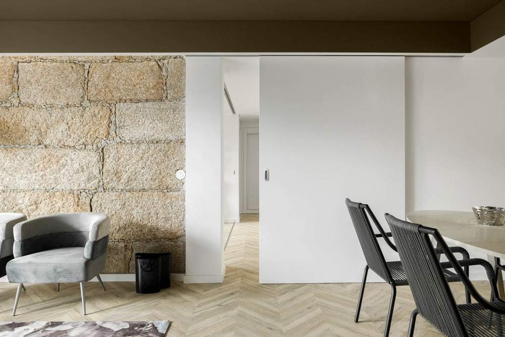 InStone, apartment in Guarda by DRK Atelier