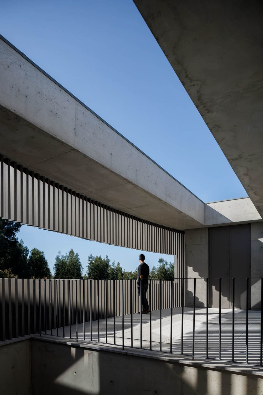 Steelform Factory - The Concrete Defines the Industrial Building