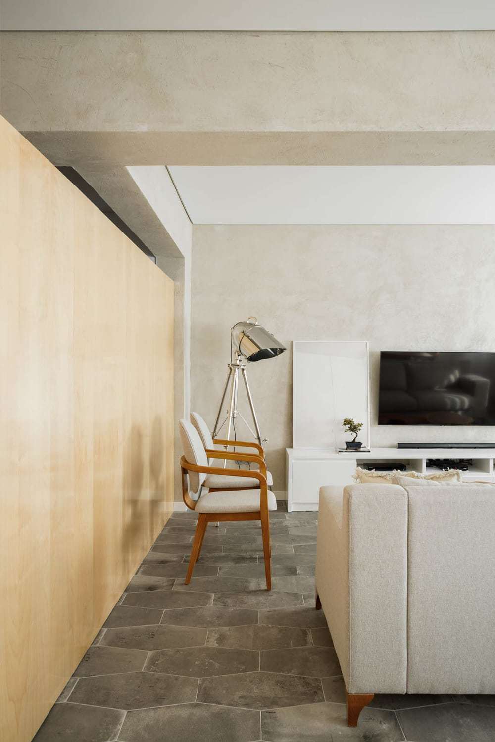 Apartment Rehabilitation During the COVID-19 Pandemic by the Atelier Paulo Moreira Architecture
