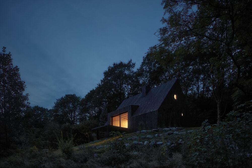 Cottage Pod Bukovou by Mjölk Architects