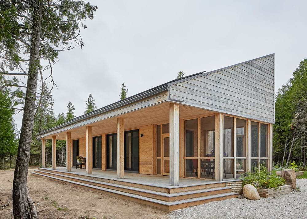 Manitoulin Island Off-Grid House by Solares Architecture