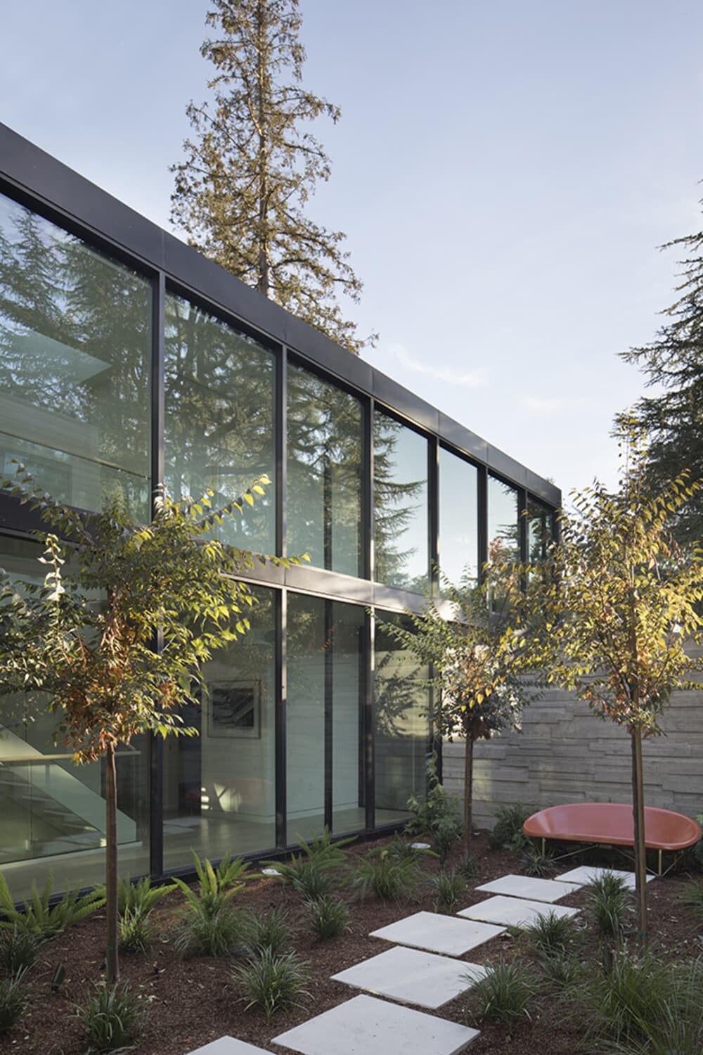 Menlo Park Modern House by John Lum Architecture