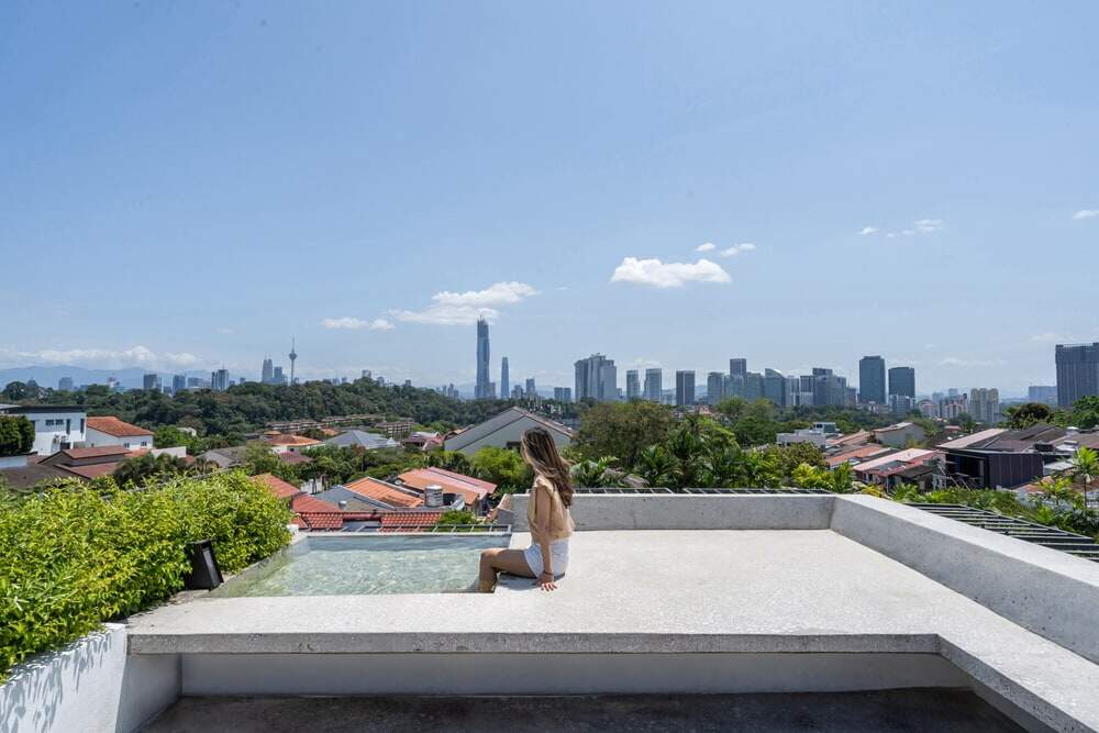Ottiqa House, Kuala Lumpur by Fabian Tan Architect