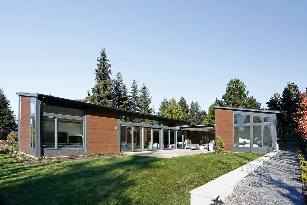 Eulberg Residence by Paul Michael Davis Architects