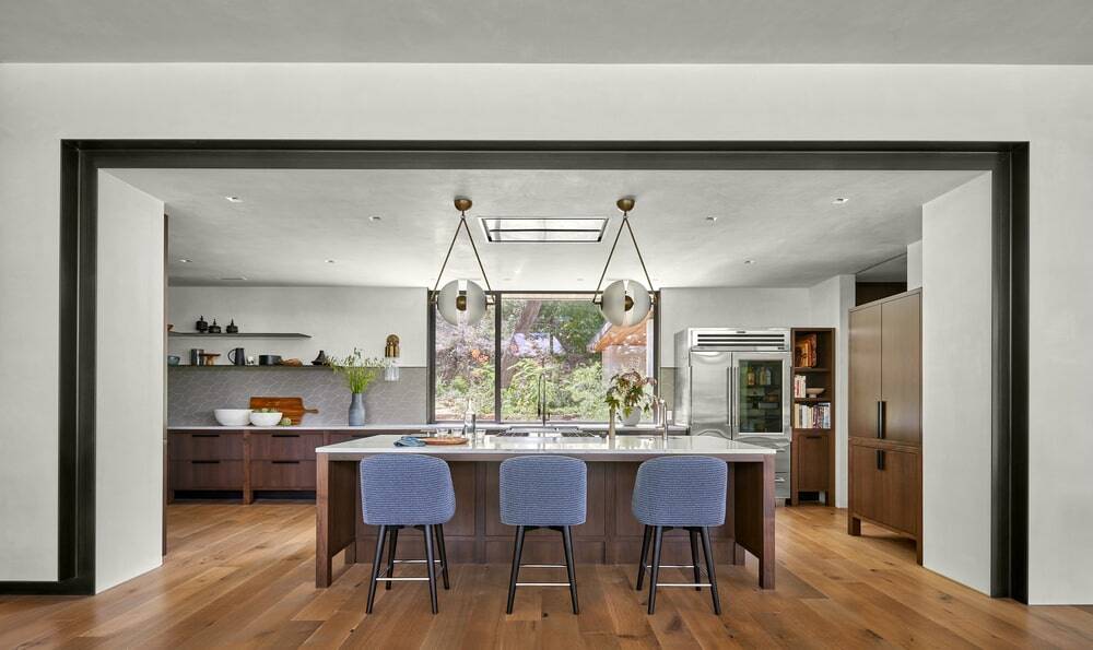 kitchen, LaRue Architects / Britt Design Group