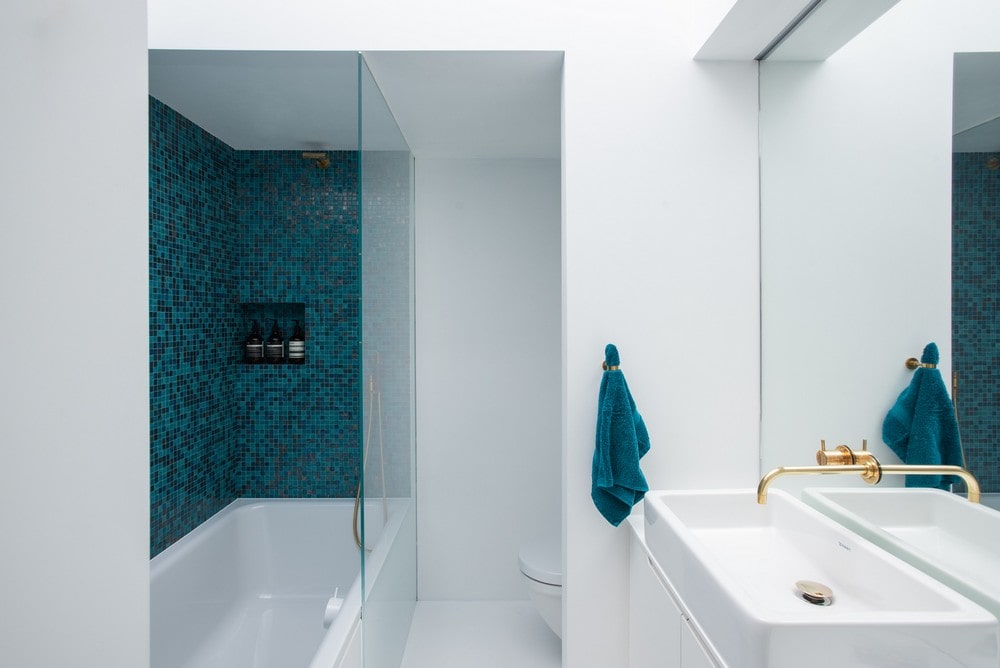 bathroom, Moxon Architects