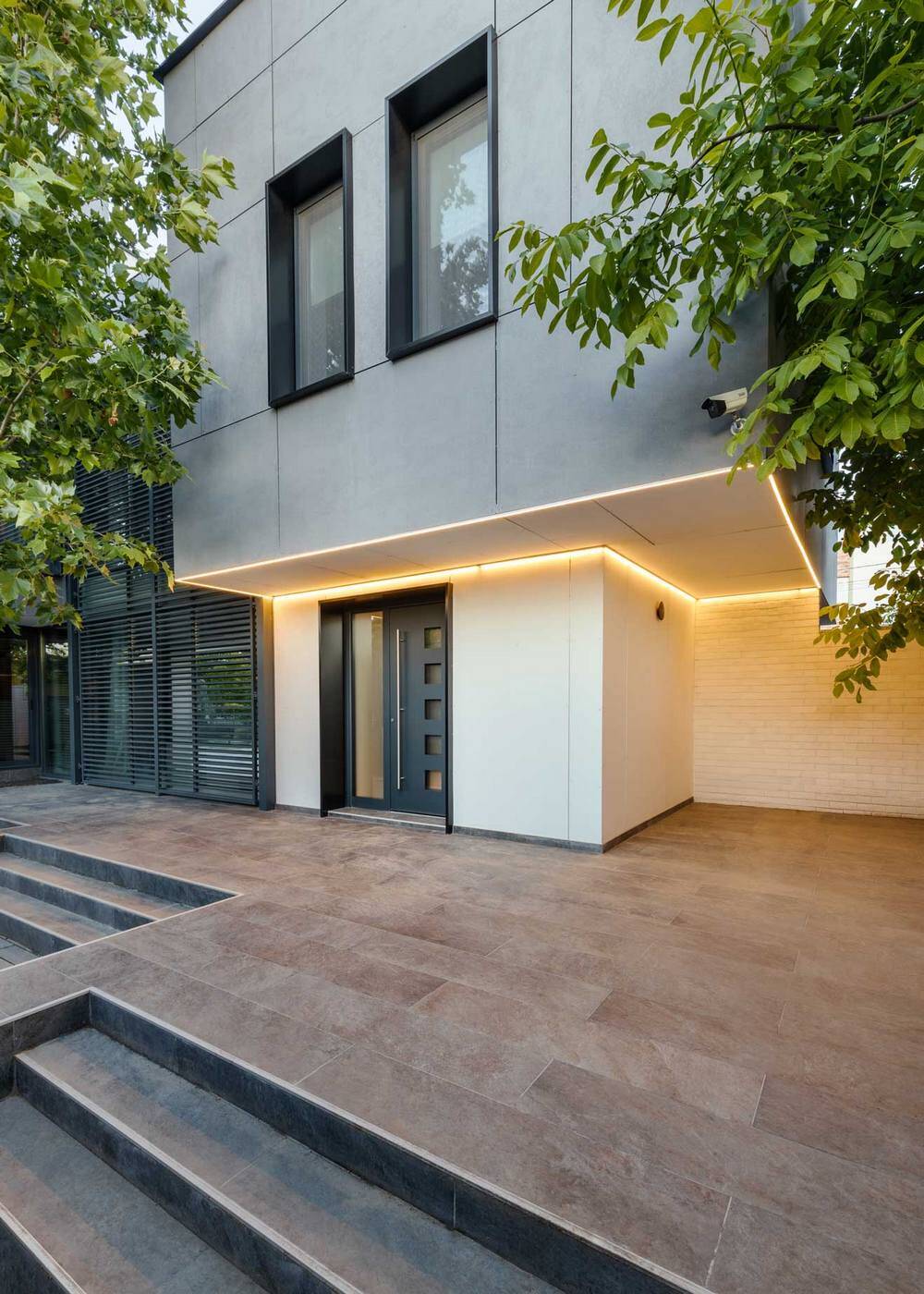 A Bigger Renovation for a Generous Home - Shades of Black by Razvan Barsan + Partners