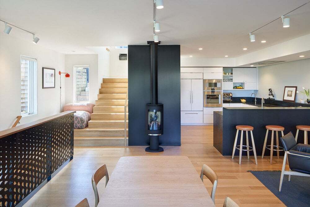 Pinales House, San Francisco by Schwartz and Architecture