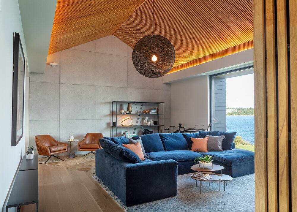 Seaside Modern Home in Rhode Island by ZeroEnergy Design