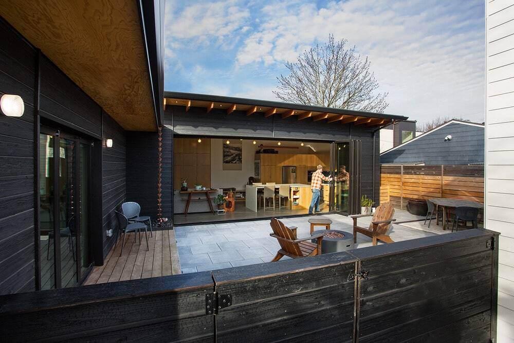 A Backyard Cottage as Primary Dwelling - and Urban Oasis