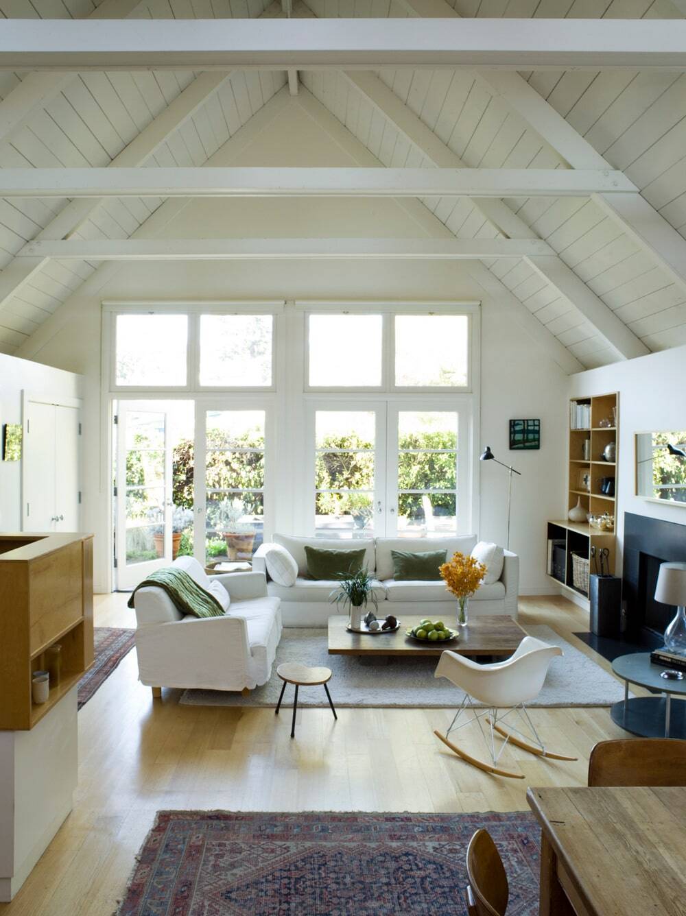 Lucent Modern, a Bright and Warm Residential Transformation in Mill Valley, CA