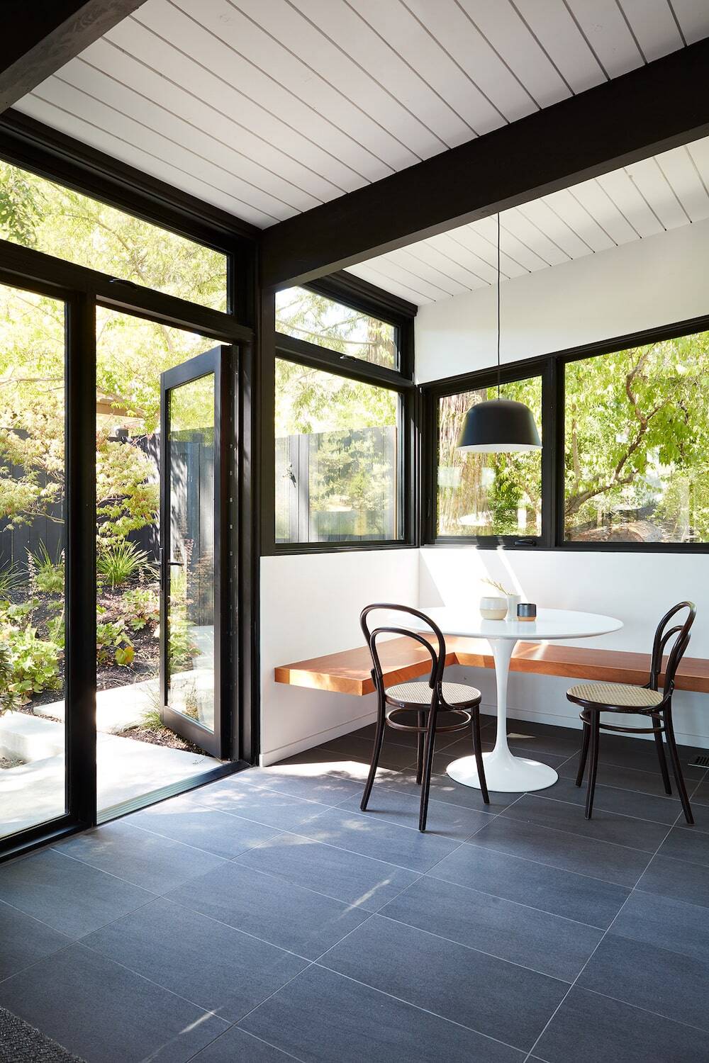 Stanford Mid-Century Modern Remodel Addition by Klopf Architecture