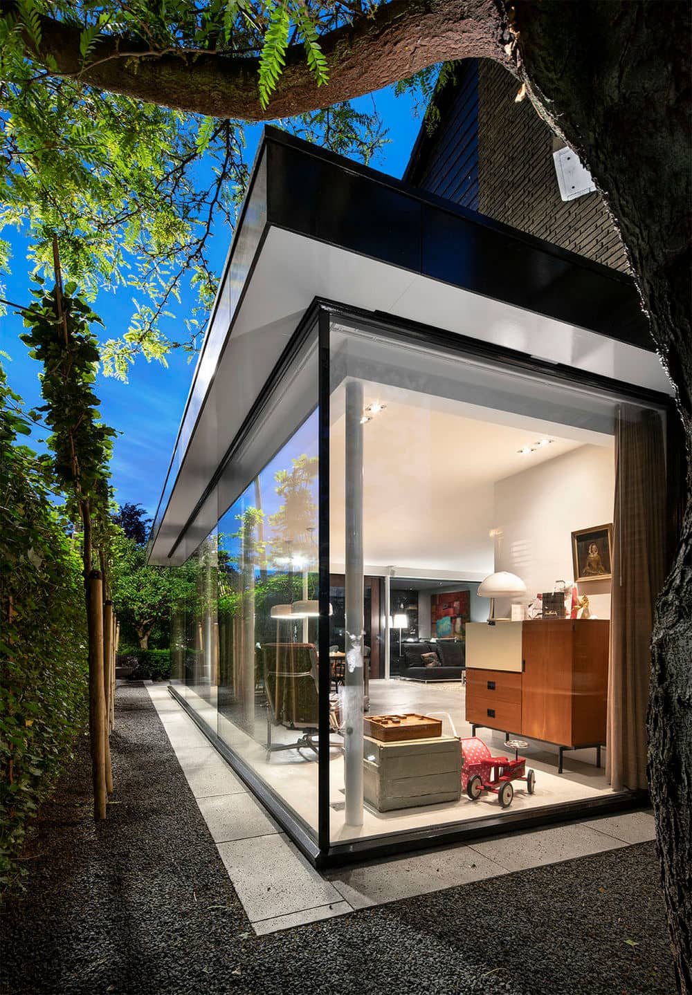 Living Hillegersberg by Arjen Reas Architects