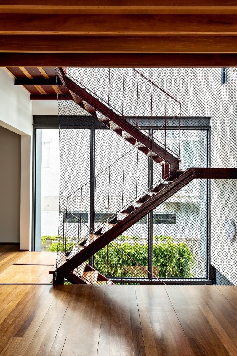 metallic staircase, Arkitito Arquitetura