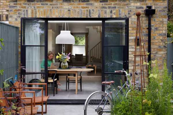 Wandsworth Cottage by Patalab Architecture