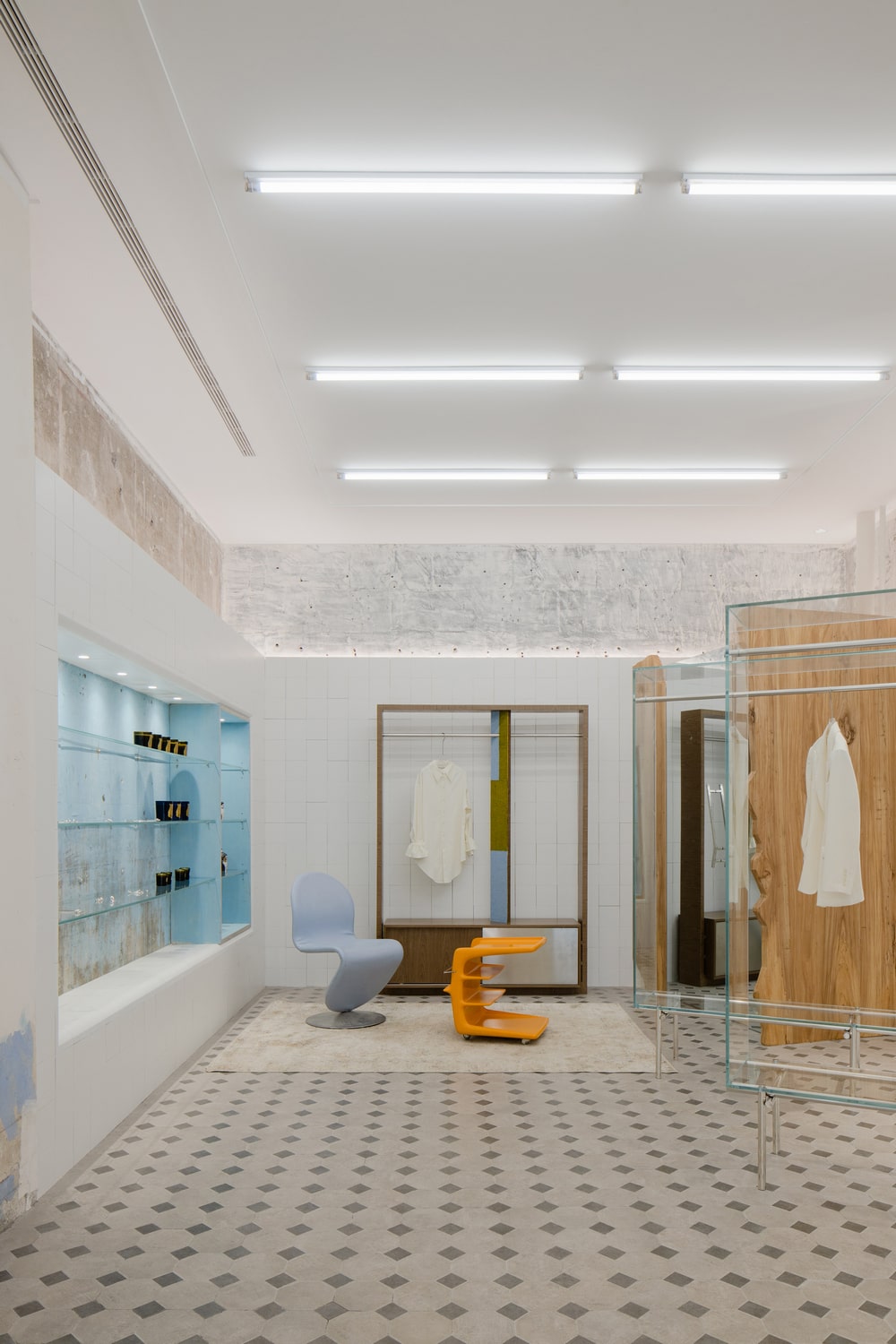 Looknow Flagship Store by Sò Studio