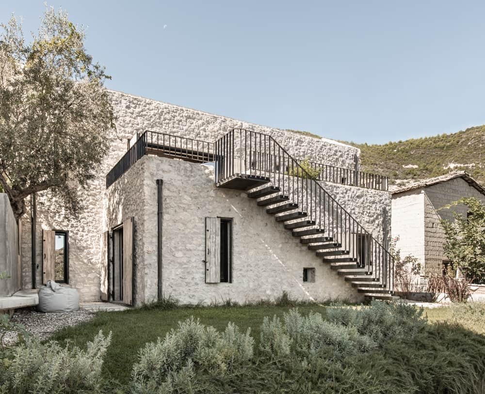Peloponnese Rural Residential House by Ivana Lukovic