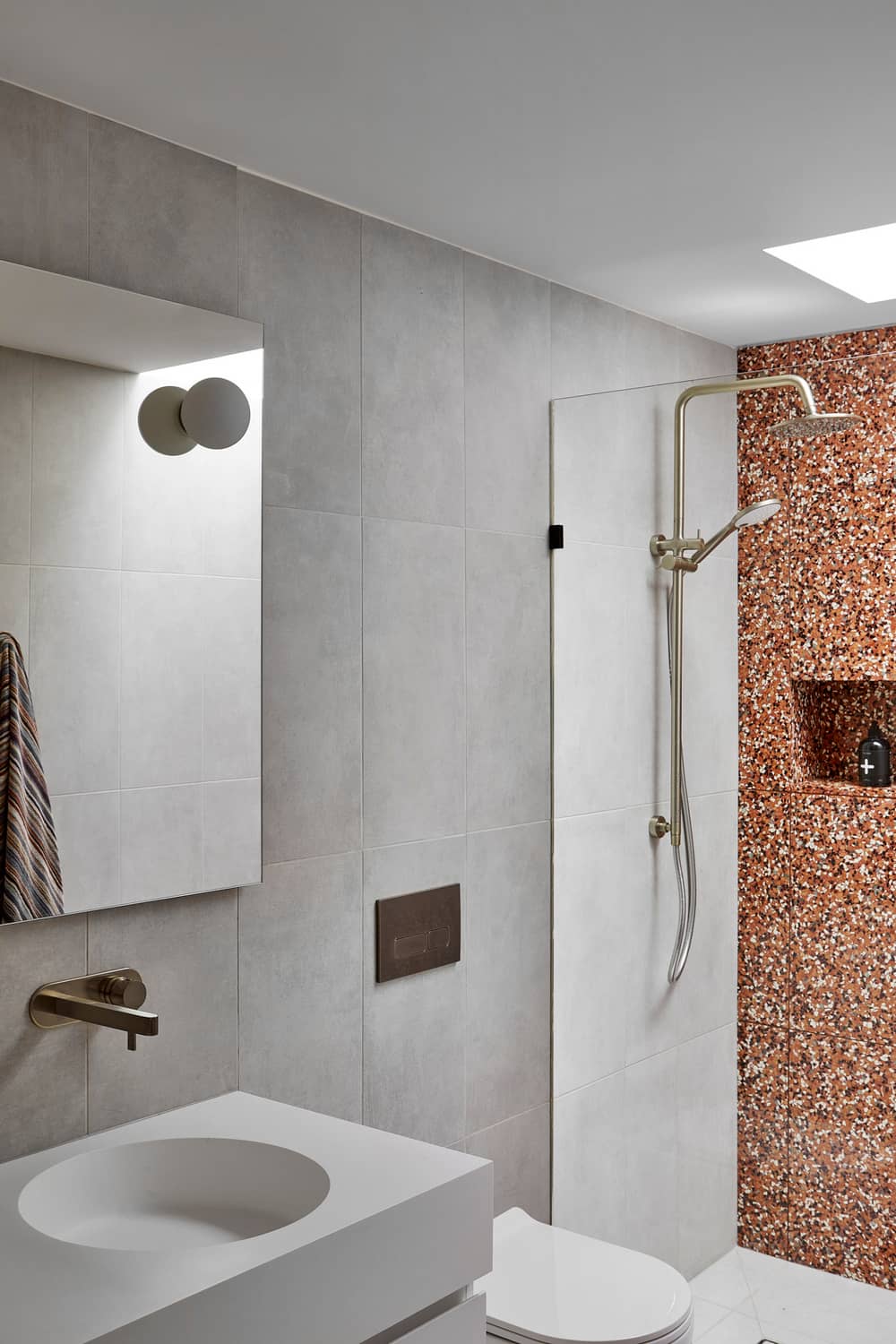bathroom, SGKS Architects