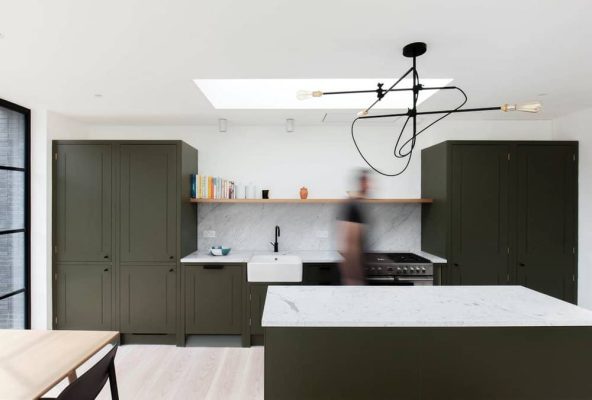 De Beauvoir Townhouse by HÛT Architecture