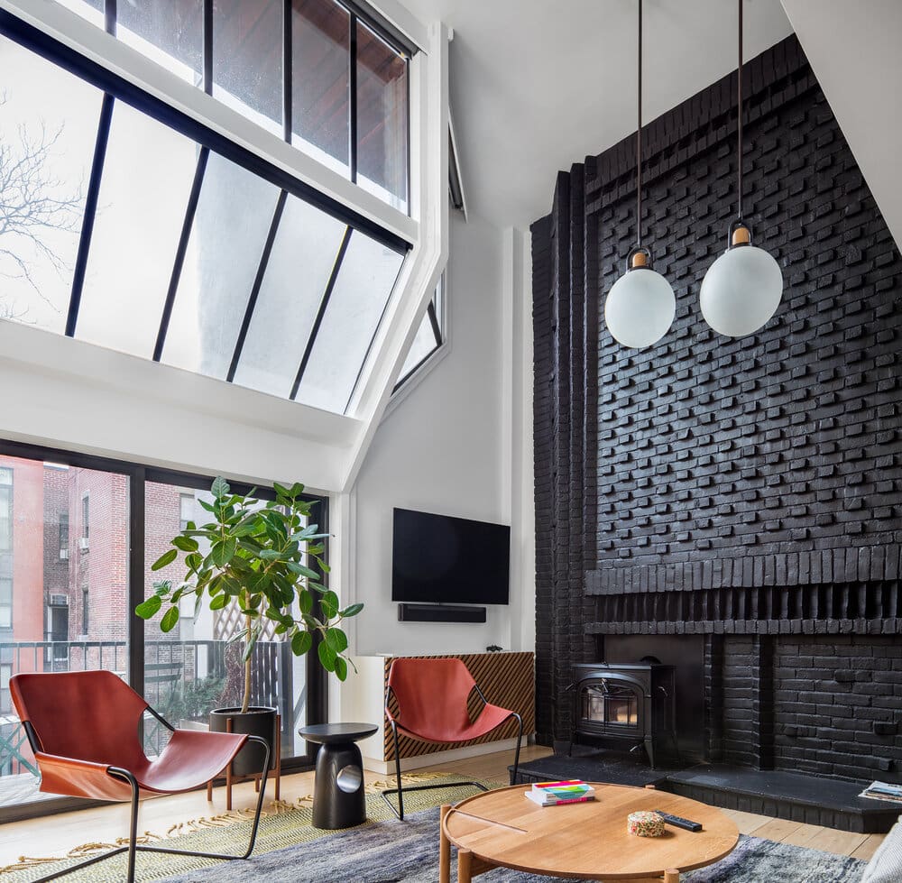 The Renovation of a Penthouse Apartment from a 1900’s Rowhouse