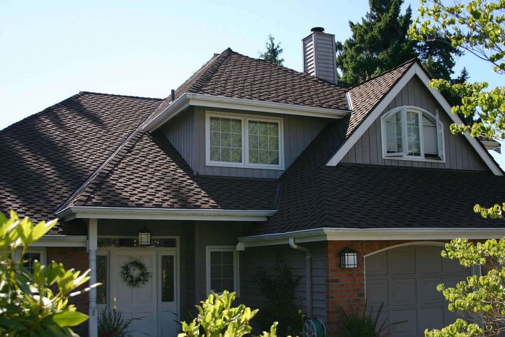 Composition Roof, 7 Factors to Consider When Choosing a Roofing Contractor