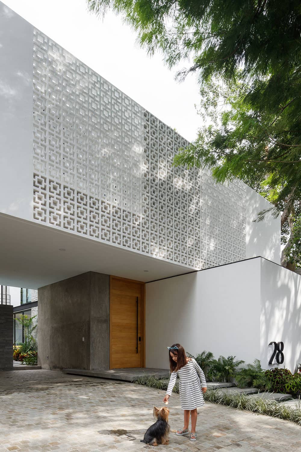 Casa La Blanca by Di Frenna Arquitectos