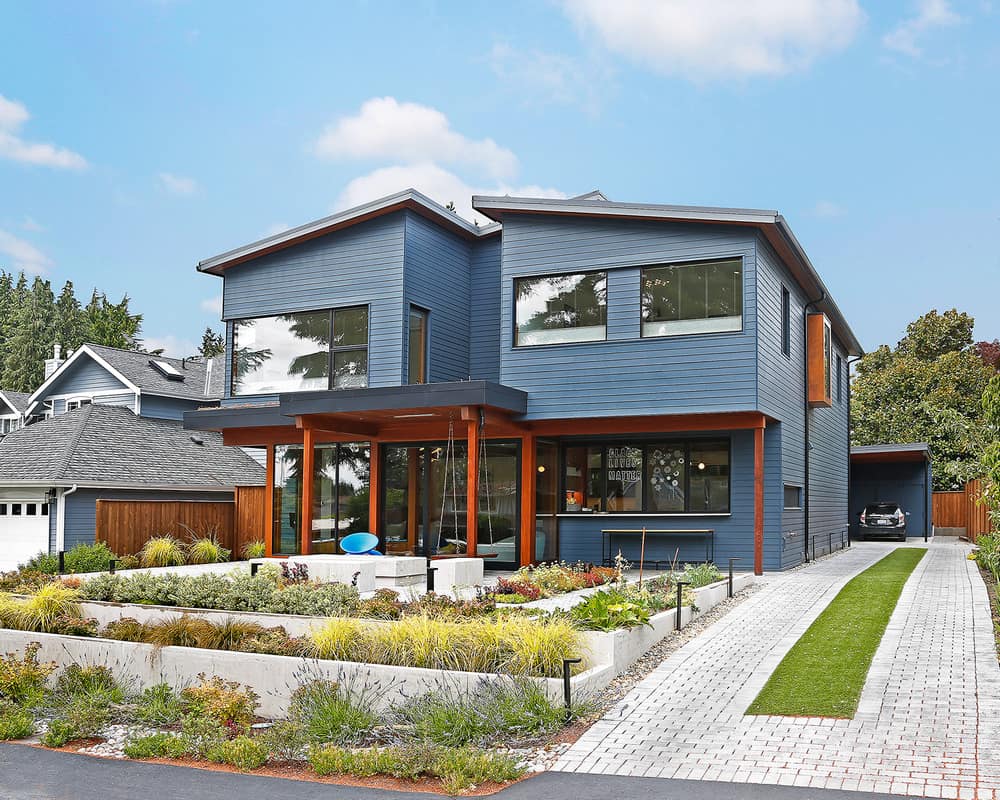 VAVA House, a Modern Single Family Home that Brings the Outside in Seattle, WA