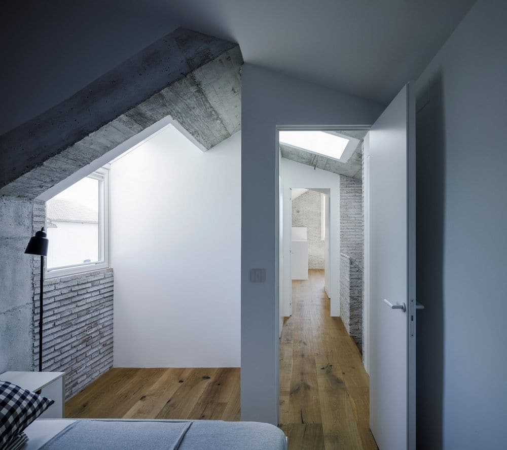 bedroom, Spain by Serrano + Baquero Arquitectos