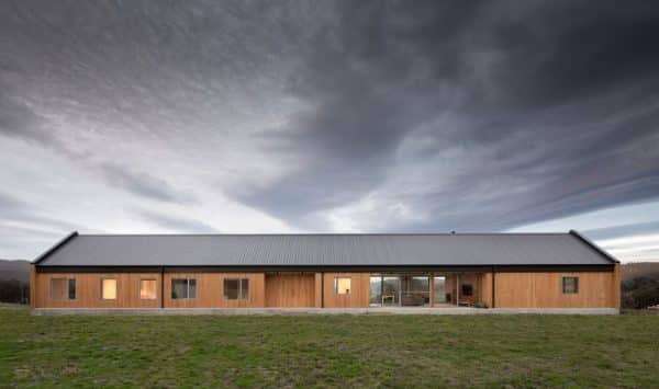 Huon Barn House by Studio Ilk Architecture + Interiors